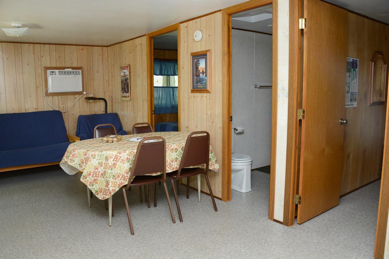 Riverside Resort Richmond Extérieur photo
